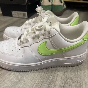 Nike Air Force 1 Women's Sneakers
